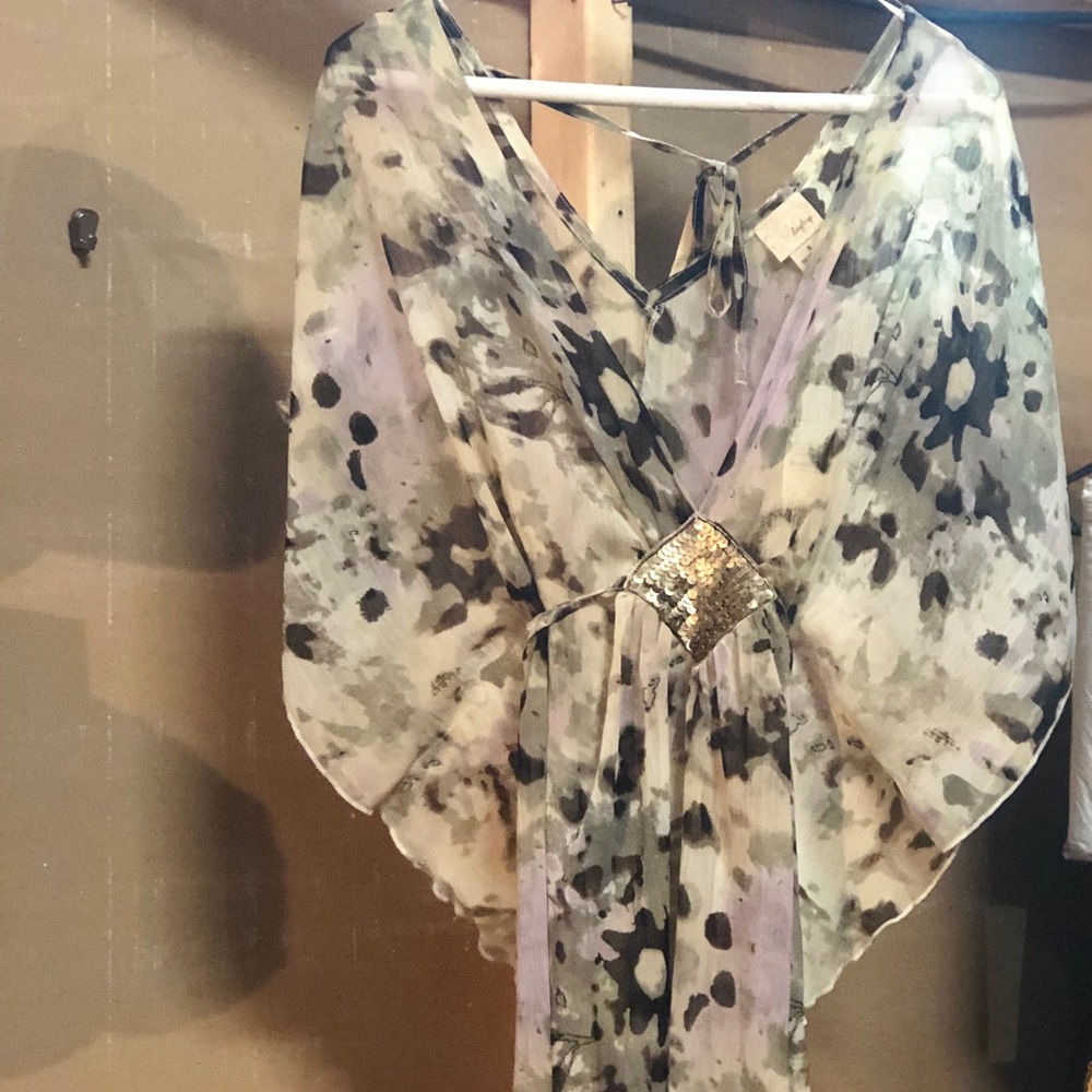 Fashion style blouse